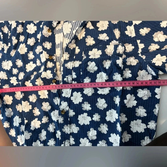 OLD NAVY Printed Shirt Size-M - Picture 7 of 7